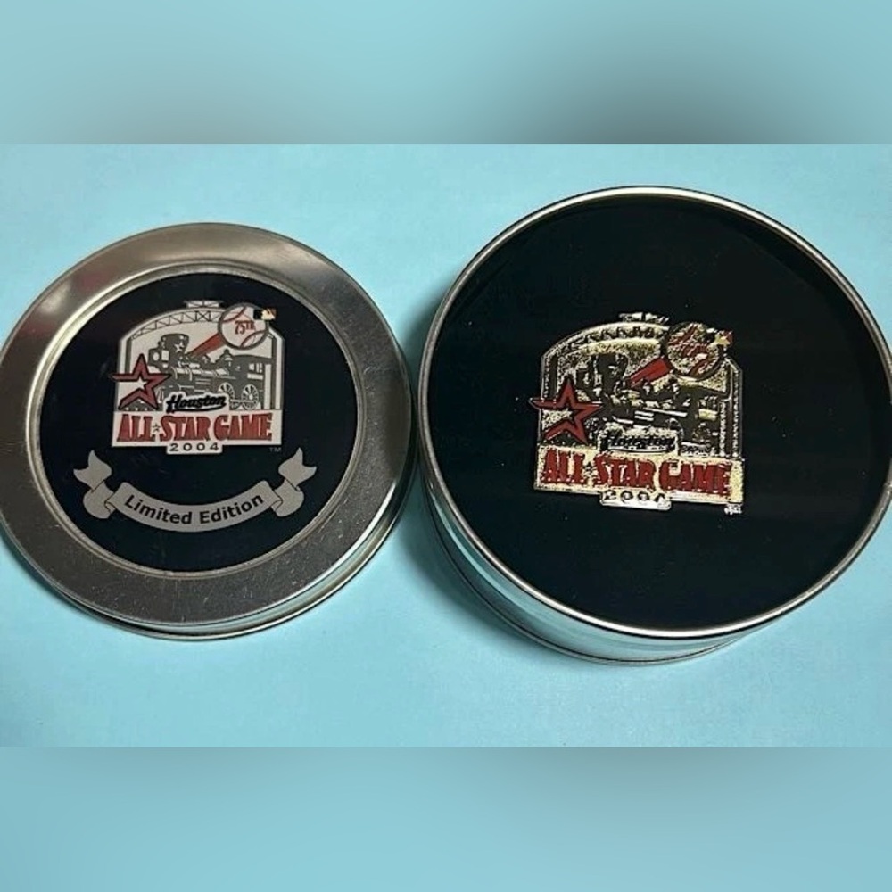 Houston ASTROS-2004 All Star Game Stadium Pin XL 2 in, Limited Edition New w/Tin